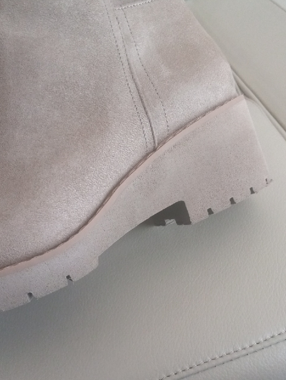 Giani Bernini Light Taupe Suede Wedge Ankle Boots Size 6.5M - Picture 9 of 14